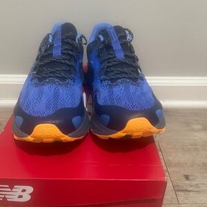 New Balance Men`s Dynasoft Nitrel V5 Trail Running Shoe Blue Orange Size 10